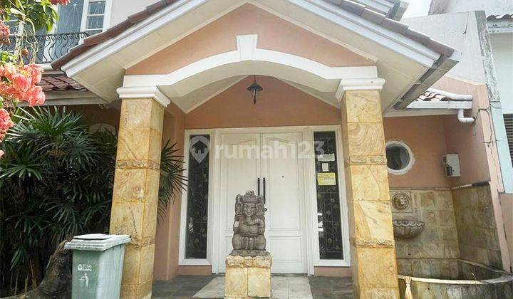 Rumah 2 Lantai 4+1 Kamar Nonfurnished di Taman Bromo 1