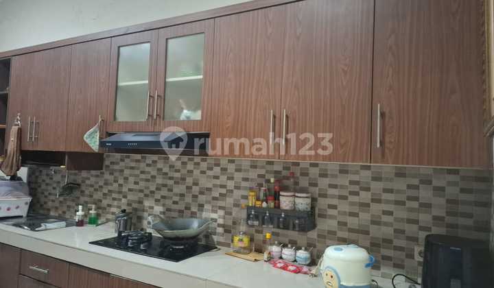 1-Story House 2 Bedrooms Row Street 2 Lanes in Villa Melati Mas 2