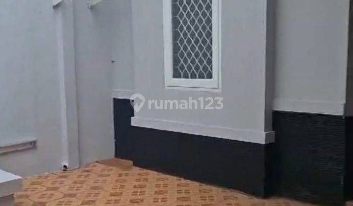 Rumah 1 Lantai 2 Kamar Nonfurnished di Sektor 6 1