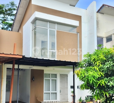 Rumah 2 Lantai 3 Kamar Hadap Timur Depan Taman di Icon Rumah 2 Lantai 3 Kamar Hadap Timur Depan Taman di Icon