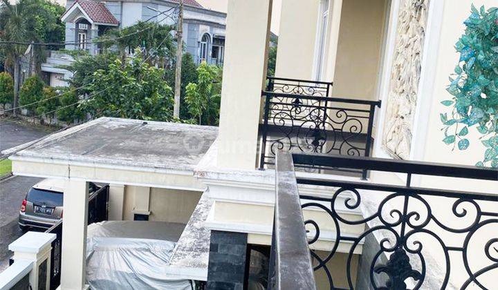 Rumah 2 Lantai 5+2 Kamar Dekat Fasum di Villa Dago 2