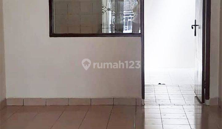 Rumah 1 Lantai 2+1 Kamar Nonfurnished di Sutera Kirana 1