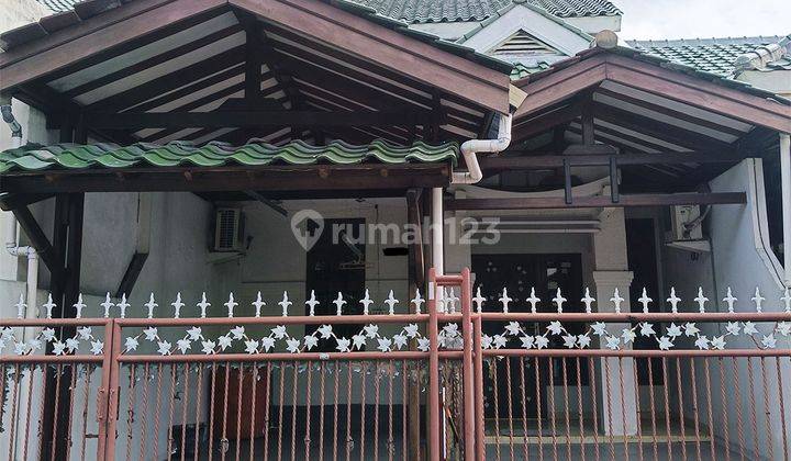 Rumah 2 Lantai 3 Kamar Full Furnished di Banjar Wijaya 1