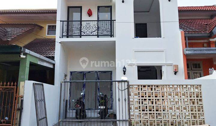 Rumah Baru 2 Lantai 3 Kamar Hadap Utara di Griya Loka 1