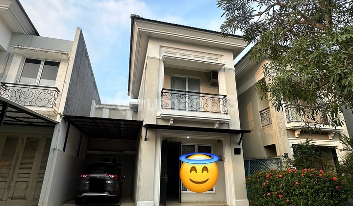Rumah 2 lantai 3+1 kamar hadap barat daya di Magnolia