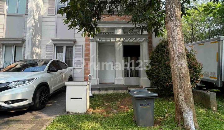 Affordable 2-story house with 3 north-facing rooms in Greenwich