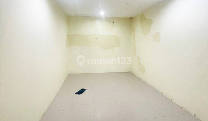 Rumah 2 lantai 3 kamar nonfurnished di Bohemia 2