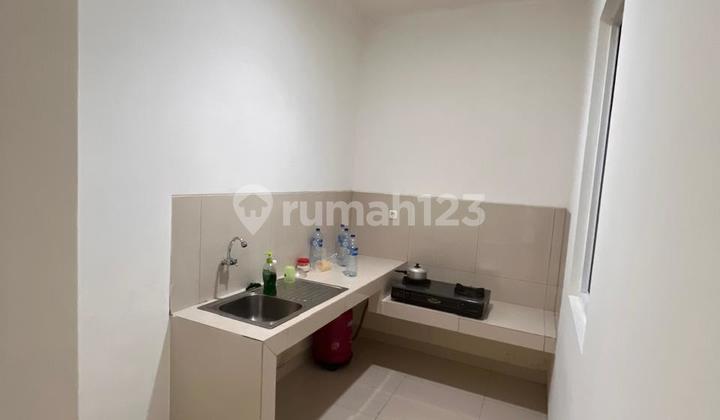 Rumah 2 lantai 3+1 kamar hadap utara view taman di Eminent 2