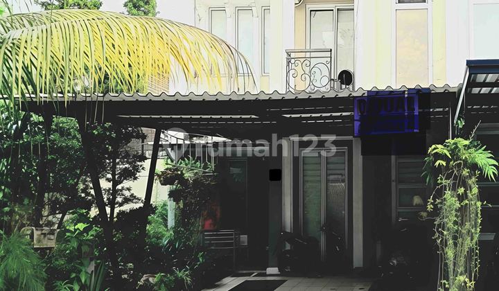 Rumah 2 Lantai 3+1 Kamar Hadap Utara di Magnolia