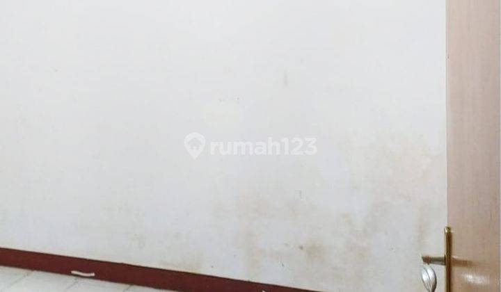 Rumah 2 Lantai 2+1 Kamar Nonfurnished di Sektor 1G 2