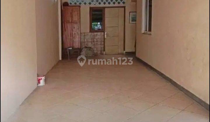 Rumah 2 Lantai Siap Huni Termurah di Villa Dago Tol Tangerang 2