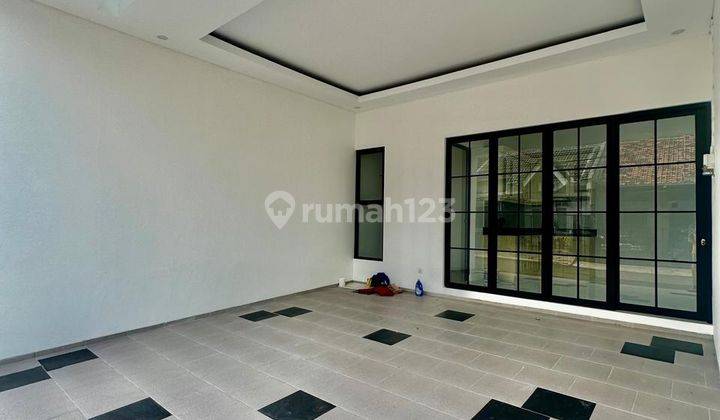 Rumah Baru Modern Classic 2 Lantai Posisi Hook di Nusaloka Bsd 2