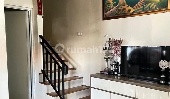Comfortable 2-Story Move-In Ready House Near Toll Gate in Cinere, Depok 2