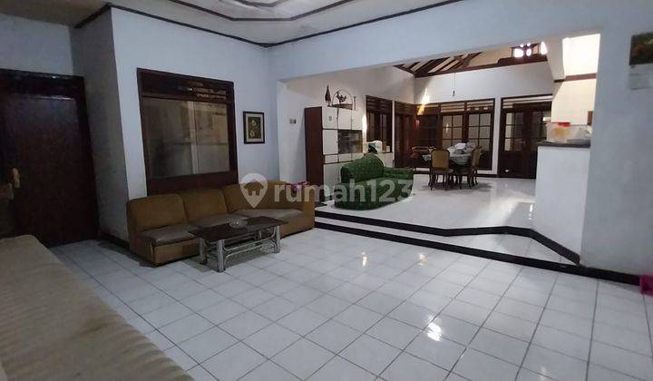 Rumah 2 Lantai Harga Murah di Area Elit Dekat Perkantoran  2