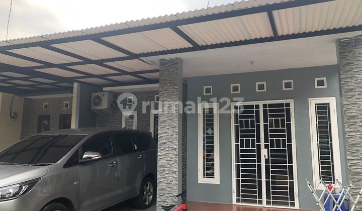 Rumah Bagus 1 Lantai di Perumahan Yang Nyaman di Depok Rumah Bagus 1 Lantai di Perumahan Yang Nyaman di Depok