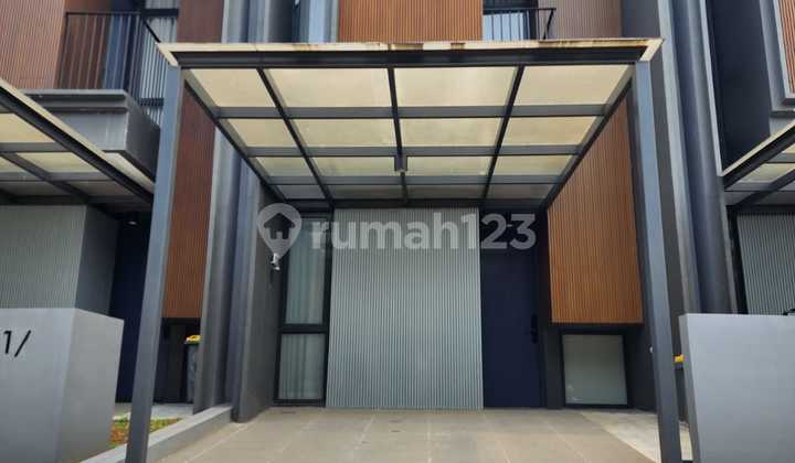 Rumah Bagus Siap Huni 2 Lantai di Kawasan Berkembang Pondok Cabe Rumah Bagus Siap Huni 2 Lantai di Kawasan Berkembang Pondok Cabe