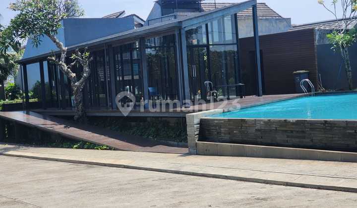 Nice Ready-to-Live 2-Story House in the Growing Area of Pondok Cabe 2