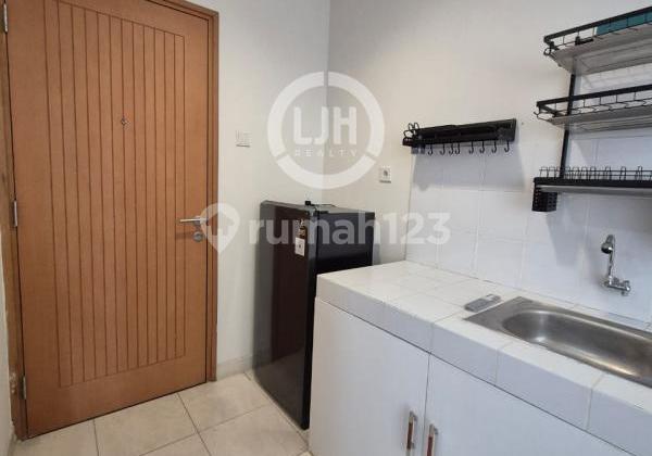 Disewakan Unit Apartemen Studio, Full Furnished Dekat Perkantoran, di Cinere Bellevue Suites 2