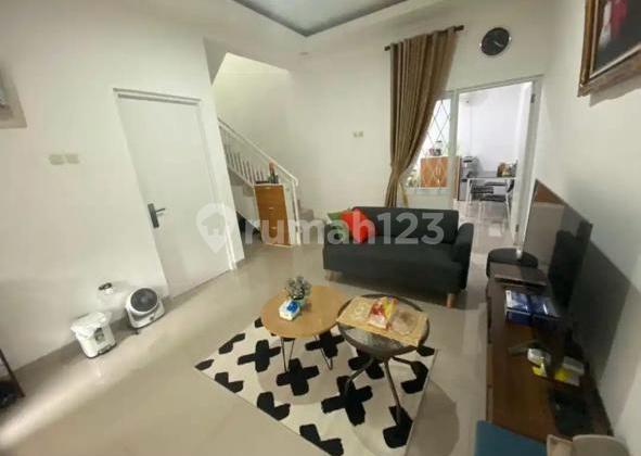 Dijual Rumah Bagus, 2 Lantai, Siap Huni di Area Grand Depok City 2