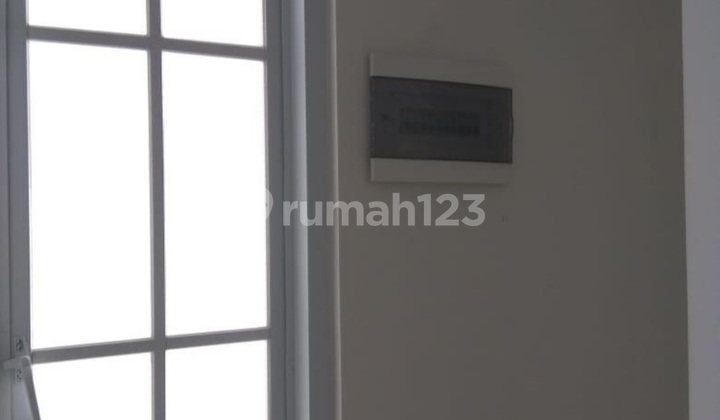 Rumah cluster mewah 2 lantai dibuaran klender Duren sawit 2