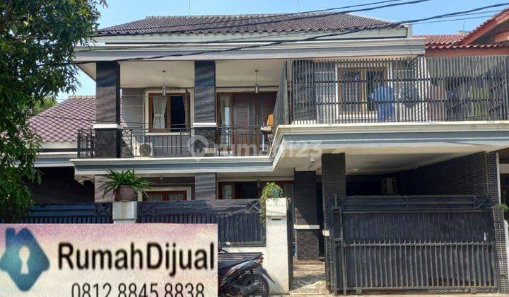 For Sale Rumah Mewah 2 Lantai Furnish Siap Huni Lokasi Strategis 2