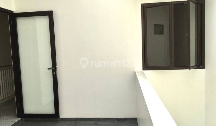 Dijual Rumah Town House Baru Dibuaran 1 Duren Sawit Jakarta Timur 2