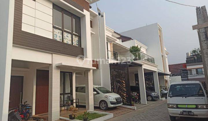 Dijual Rumah Dalam Cluster Dibuaran Komplek Duren Sawit Jakarta Timur 1