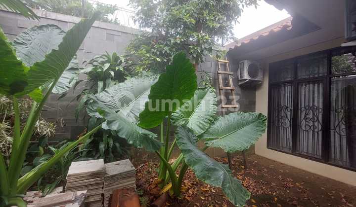 1 Unit Rumah Lokasi Sangat Strategis Diciracas Jakarta Timur