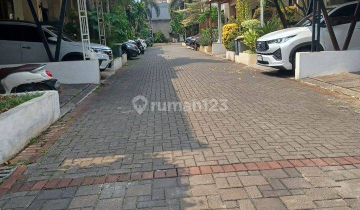 Rumah Bagus Difasilitasi Kolam Renang Dlm Cluster Jln Ratna Dijatibening 2