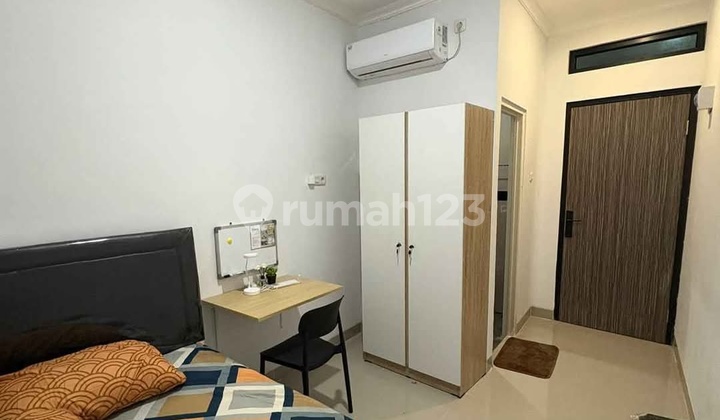 Luxurious 4-Story Boarding House Fully Occupied in Lenteng Agung, South Jakarta 2