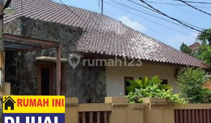 Rumah hook kokoh dan luas siap huni dipondok gede bekasi Rumah hook kokoh dan luas siap huni dipondok gede bekasi