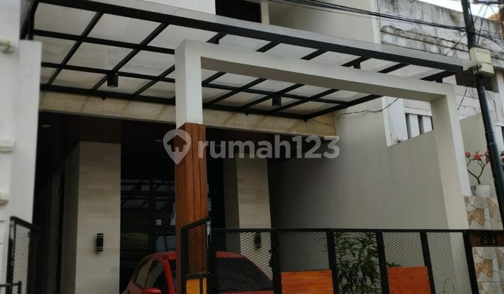 Rumah 2,5 lantai siap huni dipondok bambu duren sawit