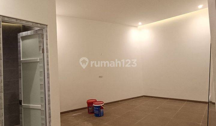 Rumah Mewah Elegant Siap Huni Dicipayung Jakarta Timur 2