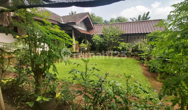 Rumah lama tanah luas layak huni dijakapermai bekasi barat 1