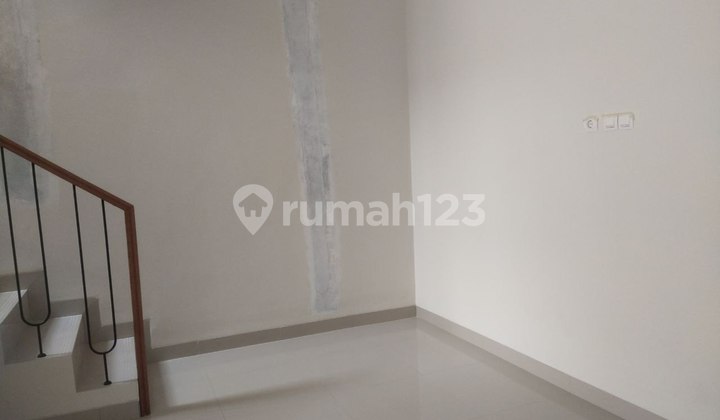 Rumah baru 2 lantai dekat jalan nangka kayuringin bekasi barat 2