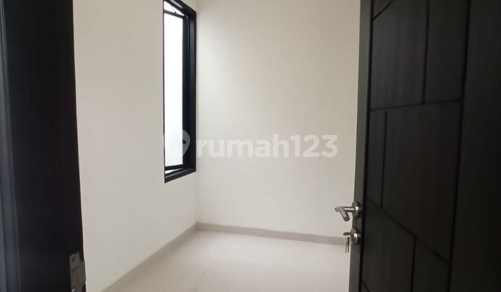 Rumah Bagus Minimalis Dekat Jln Layur Rawamangun Jakarta Timur 2