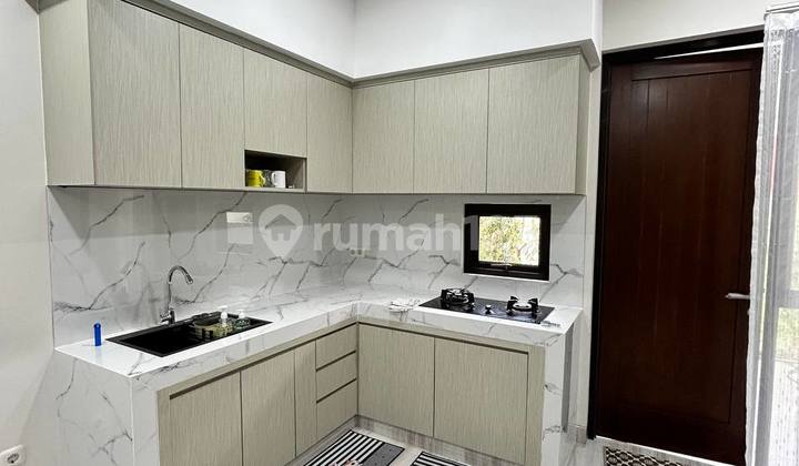 Rumah baru mewah dan modern dekat billymoon pondok kelapa duren sawit jakarta timur 2