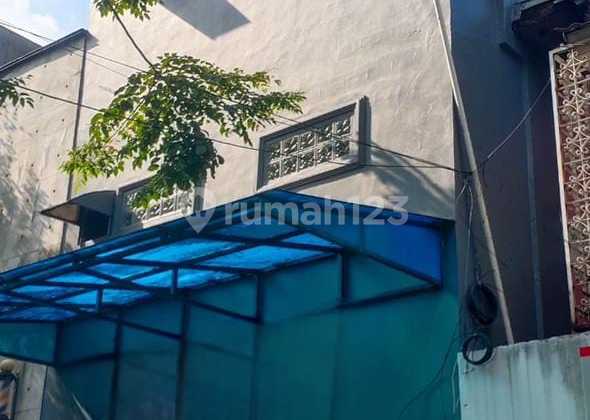 3-Story Shop House for Sale as Warehouse in Duta Mas 2