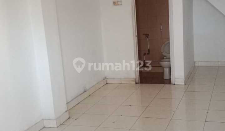 For Rent Strategic Shop House in Waturenggong Ready for Business For Rent Strategic Shop House in Waturenggong Ready for Business