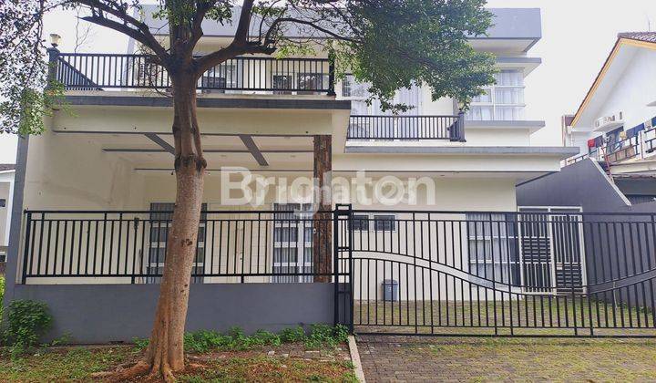 RUMAH FULL FURNISH ADA BALCONY LUAS DI SENTUL CITY 1