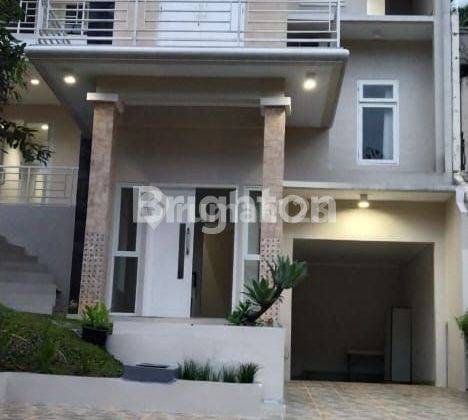 RUMAH KAN FULL FURNISHED MEWAH CLUSTER TERDEPAN DI SENTUL CITY 1