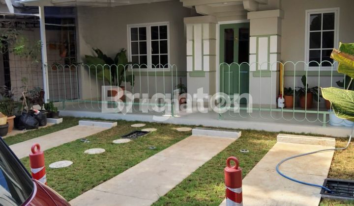 The house is extremely neat and nice, semi-furnished, near the Cultural Park Sentul City.