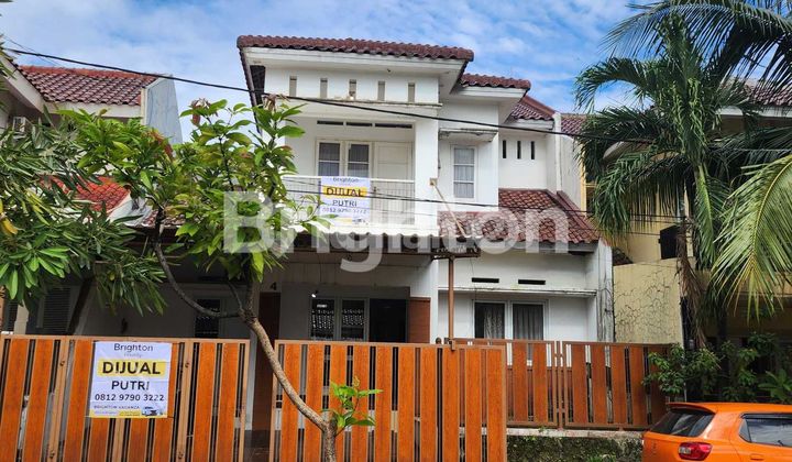 QUICK SALE PRICE DROP HOUSE ON BOULEVARD MUTIARA SENTUL