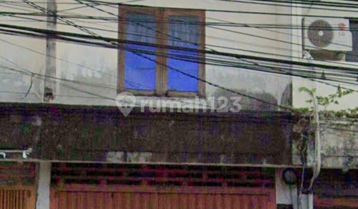 Strategic Shop House on Jalan Waturenggong Strategic Shop House on Jalan Waturenggong