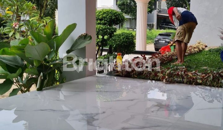 RUMAH ASRI DAN SANGAT TERAWAT DI CLUSTER PREMIUM KAWASAN ARGENIA SENTUL CITY