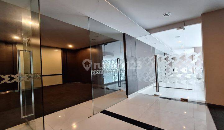 DISEWA FOR RENT GEDUNG RENON MEWAH EX BANK 1