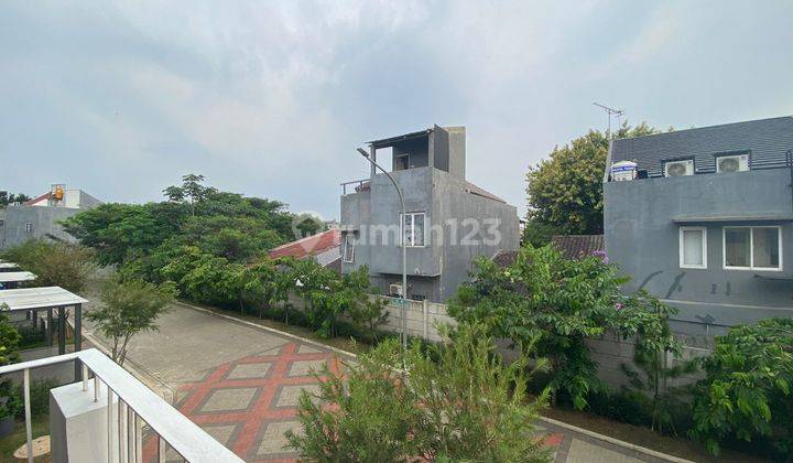 Jual Rumah Hoek Cantik Harga Menarik Freja Suites Icon Bsd City 2