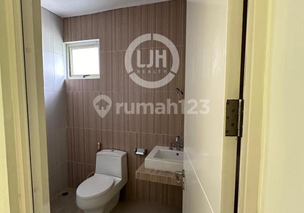 Dijual Rumah 3 Lantai Cluster Hiltop Sentul City Bogor 2