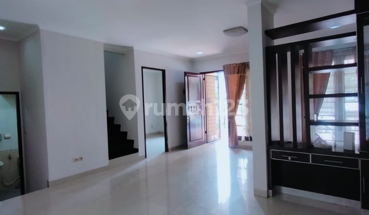 Jual Rumah Cantik Montreal Kota Wisata Cibubur Jakarta Timur 2