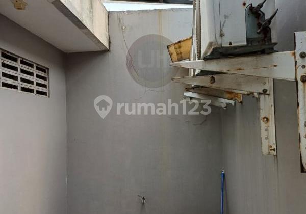 For Sale, Affordable Student Boarding House in Studento Foresta, BSD City, Tangerang. 2